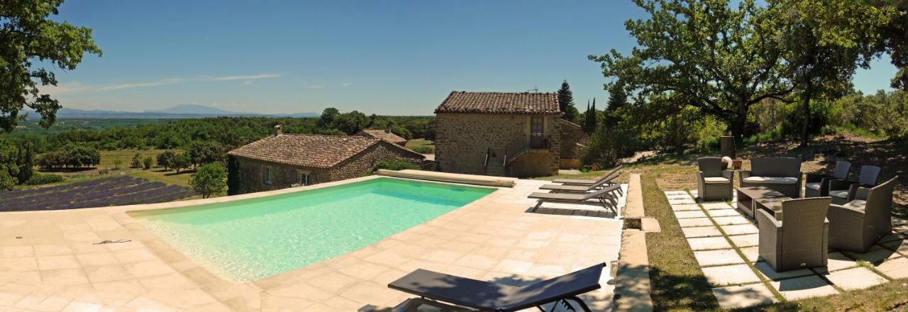 Pensión La Ferme Les Eybrachas Réauville